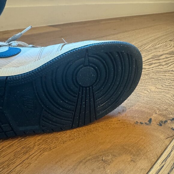 Air Jordan 1 Mid (White & Teal) size 6 Big Kids - Picture 6 of 8